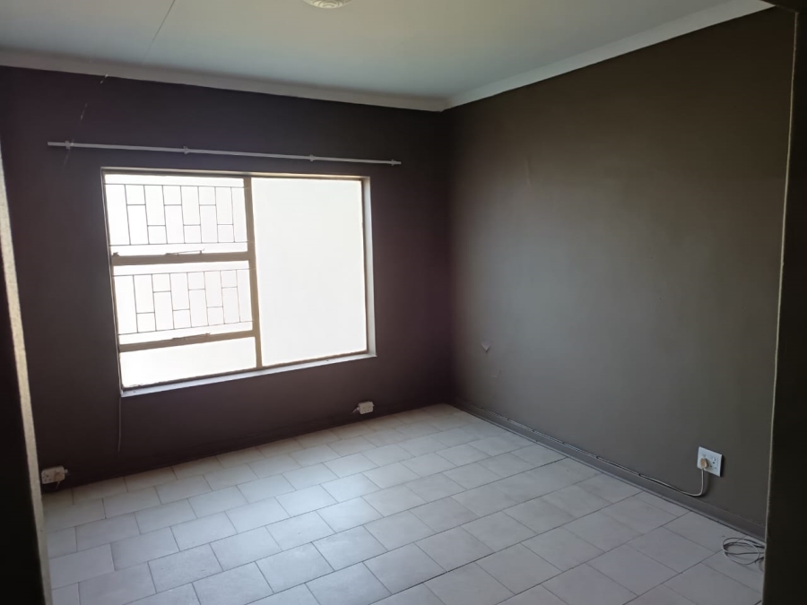 4 Bedroom Property for Sale in La Hoff North West